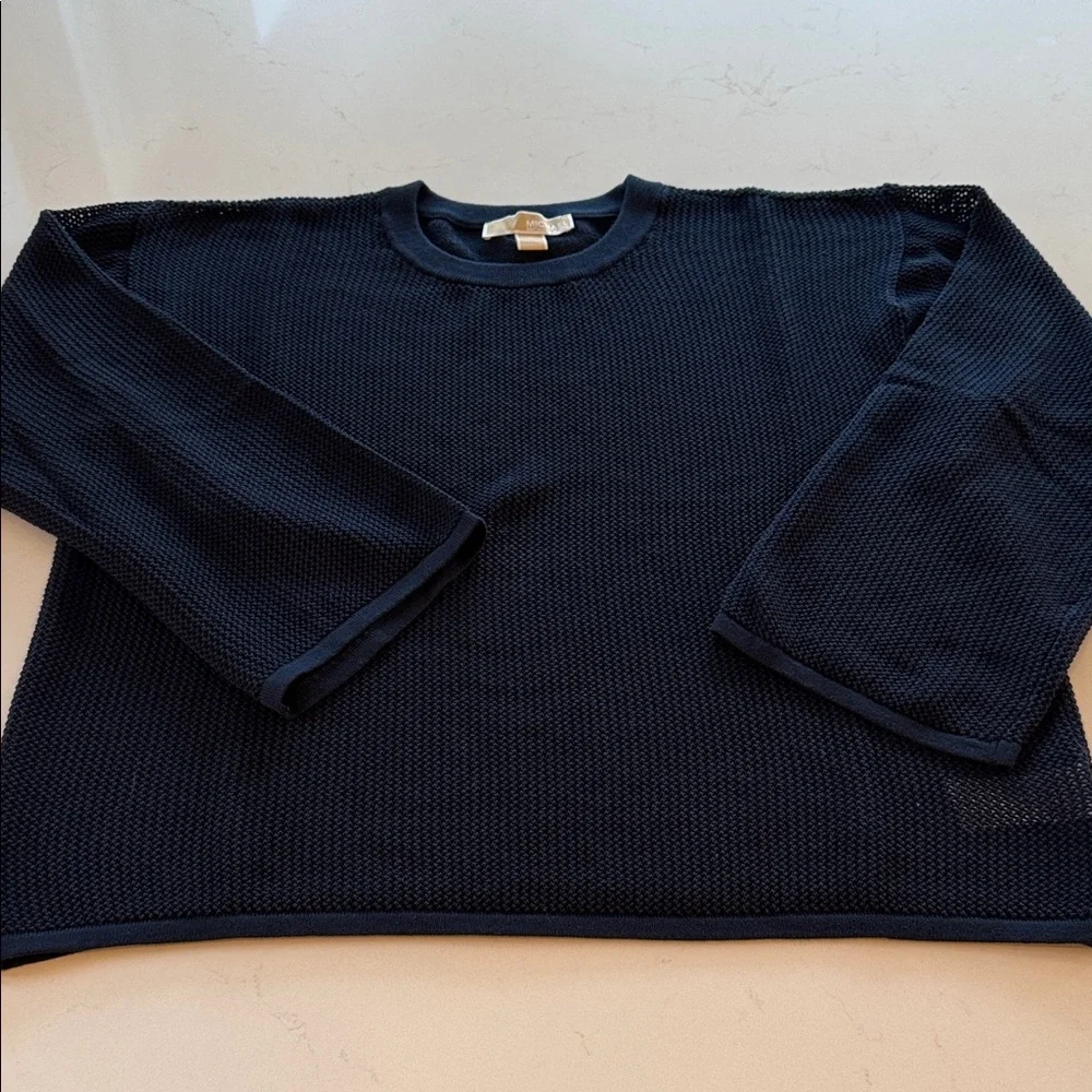 Michael Kors Women's Navy Crewneck Sweater Size: M NWOT ✨